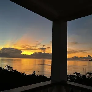  Apartment Island Cove